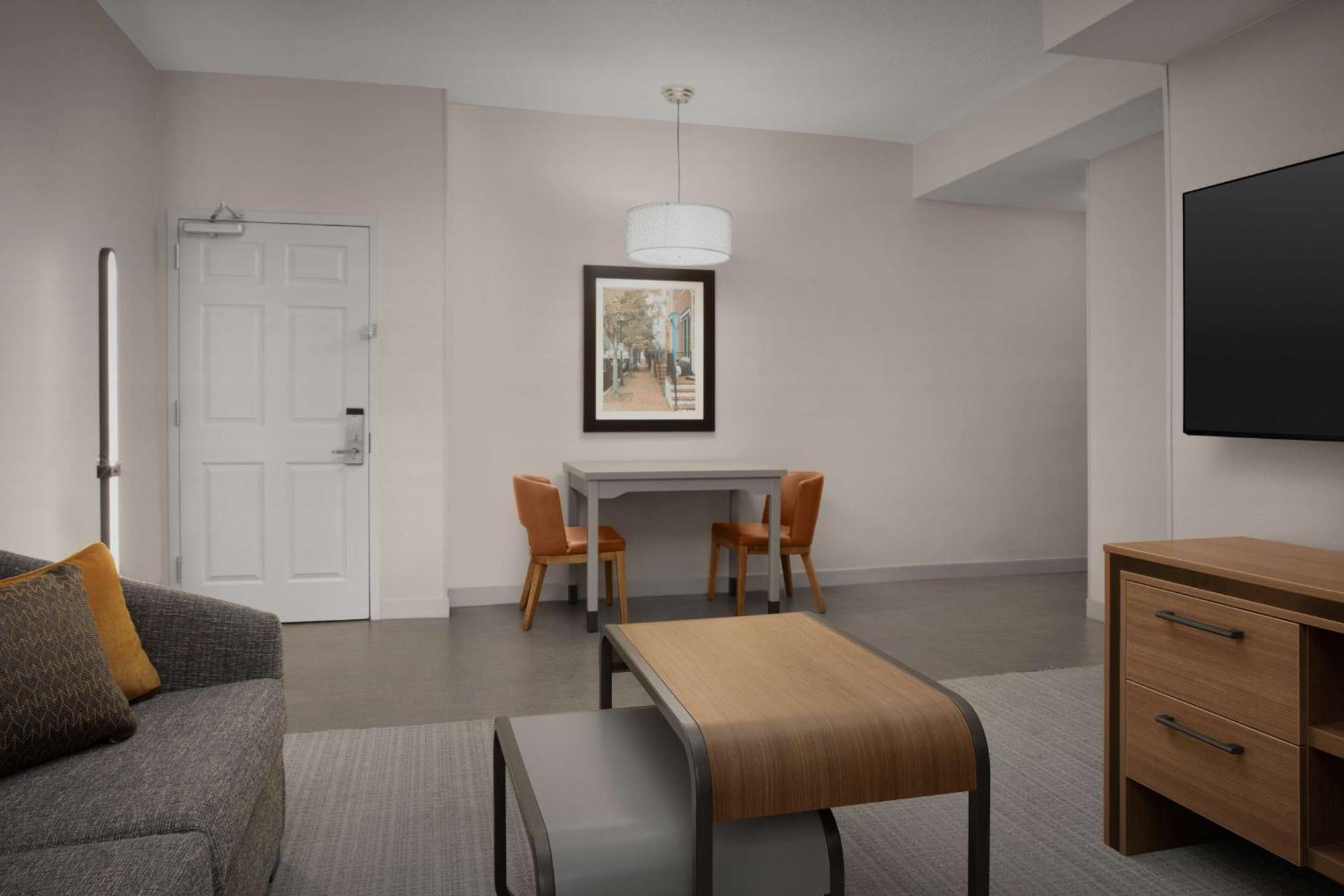 Homewood Suites By Hilton Alexandria Exterior photo