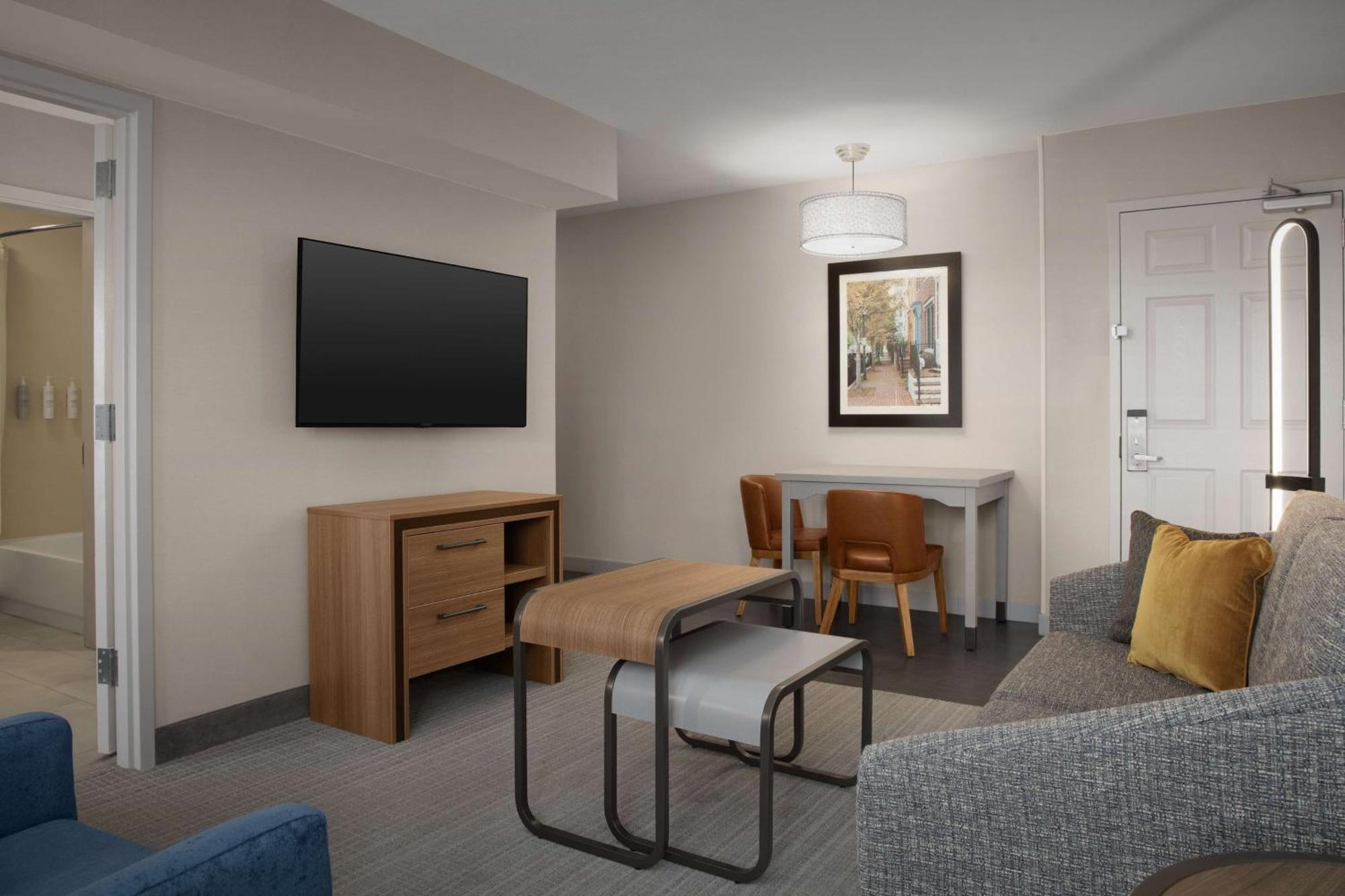 Homewood Suites By Hilton Alexandria Exterior photo