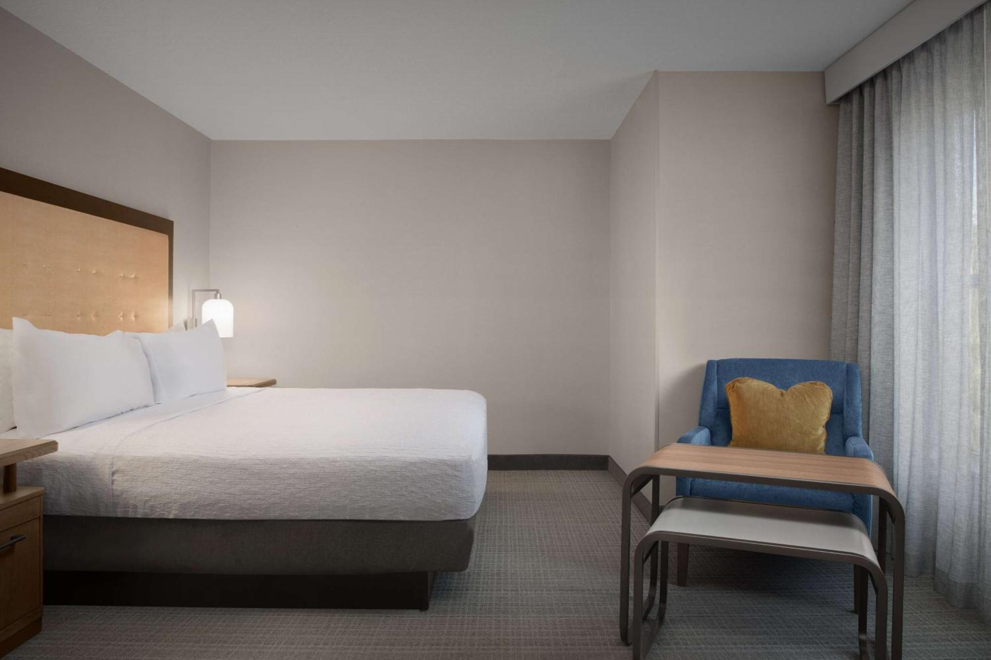 Homewood Suites By Hilton Alexandria Exterior photo